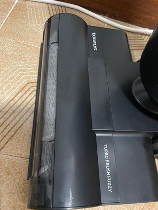 Aspirador Taurus WaterPro (aspira y friega)