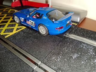 Scalextric Dodge Viper GTS-R
