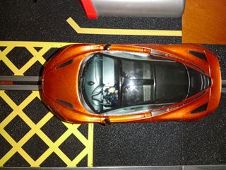 Scalextric McLaren MP4-29 coche