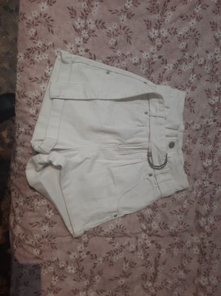 Shorts vaqueros blancos cinturon