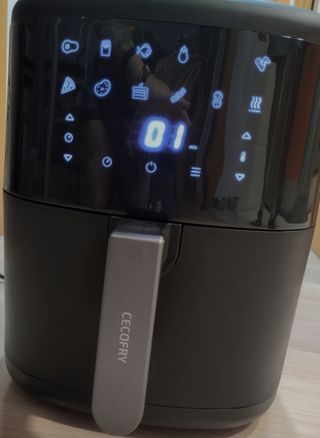 Freidora de aire Cecotec 5L 1700W, poco uso. 3 me