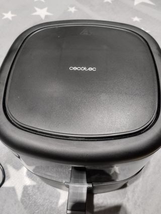 Freidora de aire Cecotec 5L 1700W, poco uso. 3 me