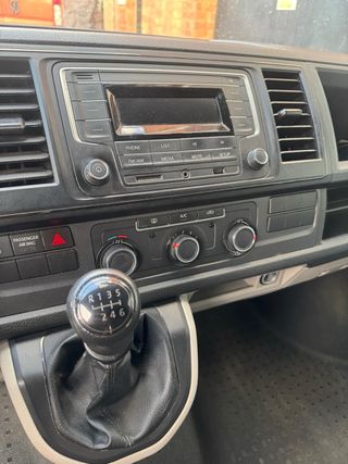 Volkswagen Transporter T6 2017