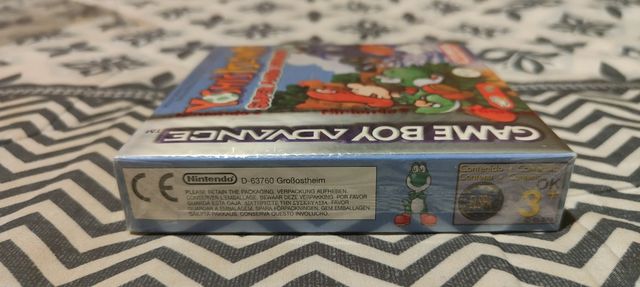 PRECINTADO Yoshi's Island game boy advance