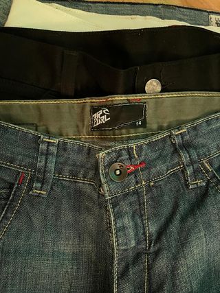 Lote 8 vaqueros | varios colores y varias marcas 