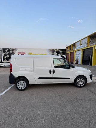 FIAT Doblò 2010