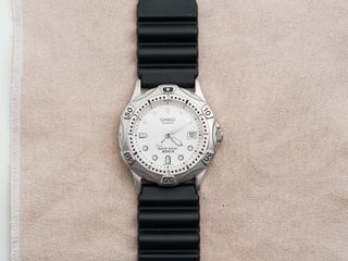 Orologio vintage Casio MD-753 al quarzo