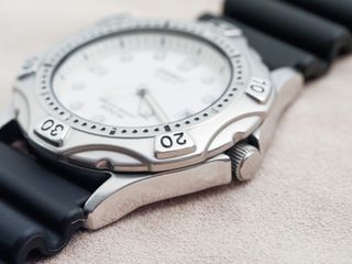 Orologio vintage Casio MD-753 al quarzo