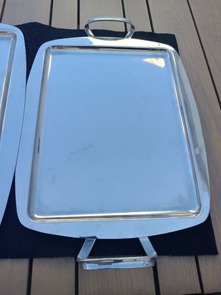 2 Bandejas metalicas plateadas