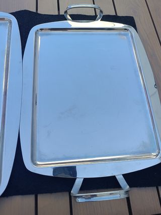 2 Bandejas metalicas plateadas