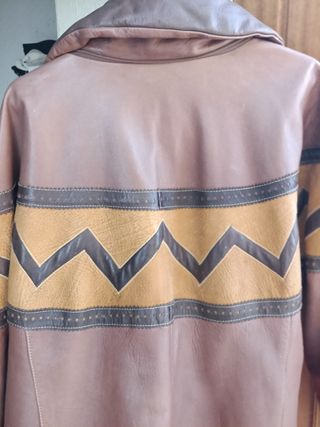 Chaquetón piel marrón