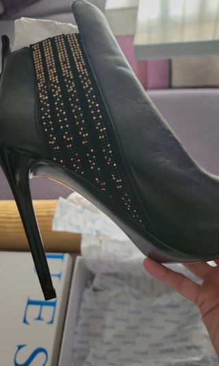 Botines Guess Negros Nuevos - Talla 39