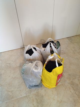 Ropa chica 14-16 años - 4 bolsas