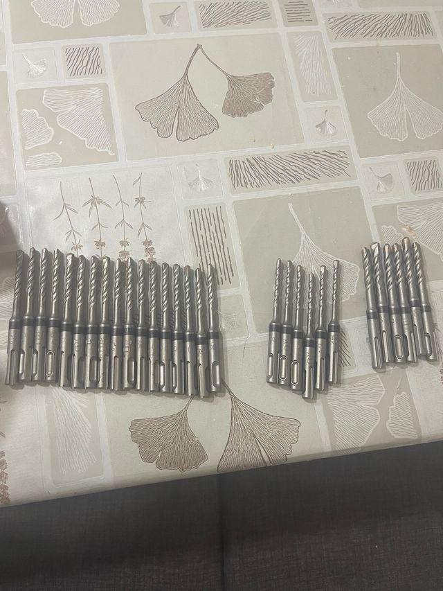 ,,OFERTA ‘’Brocas Hilti - 54 ud