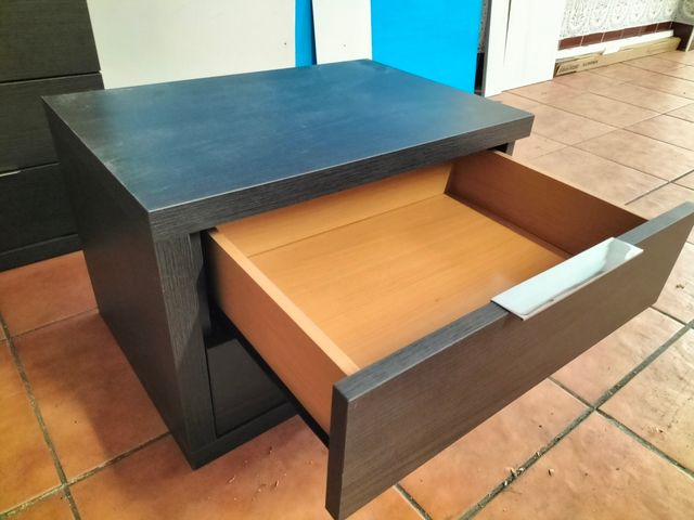 Mesita noche 2 cajones marrón