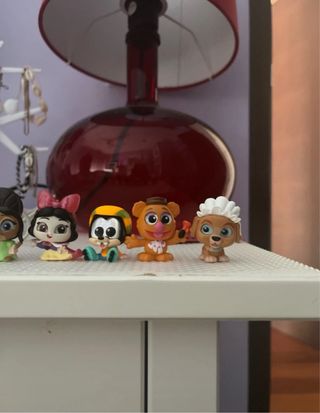 4 Figuras Disney Doorables - Let’s Party