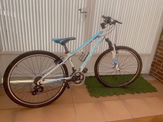 Bicicleta montaña Menamó