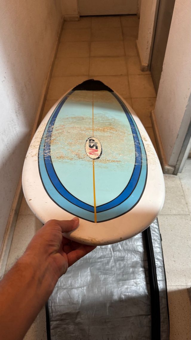 Tabla surf NSP 6.8 - usada con funda 150€