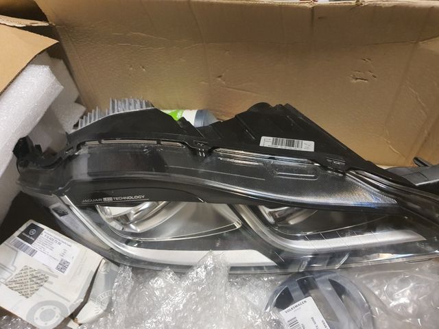 Faro LED Jaguar - Tecnología LED