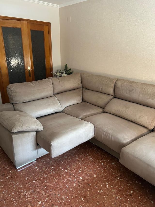 Sofá chaise longue beige