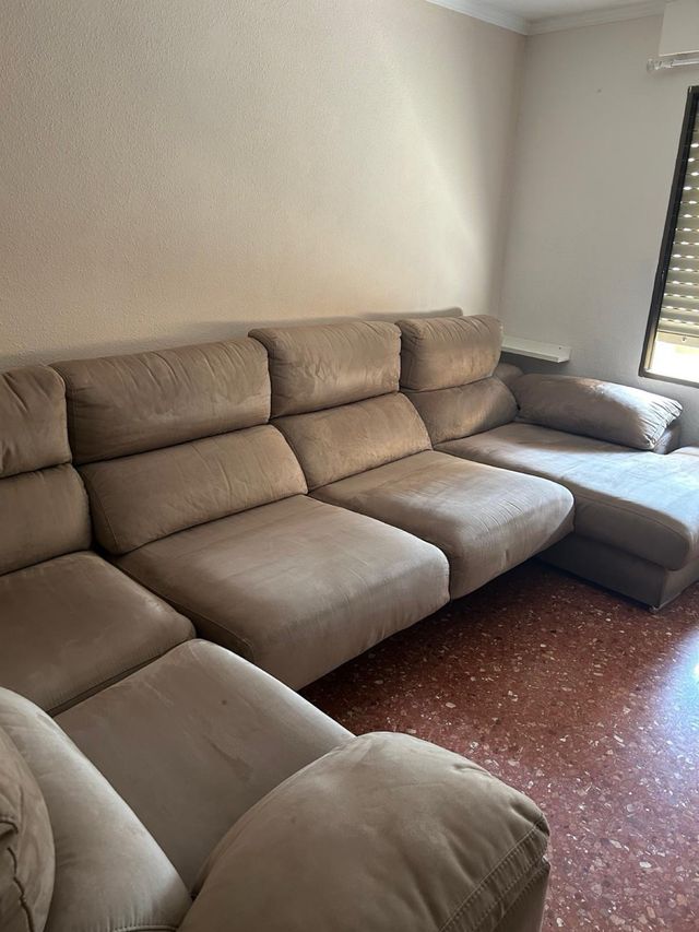 Sofá chaise longue beige