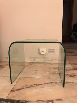 Tavolino cristallo curvato