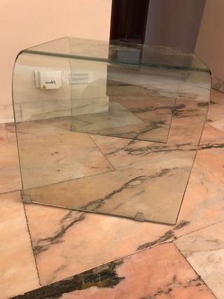 Tavolino cristallo curvato