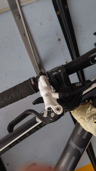 Bicicleta Cube Reaction GTC Carbono