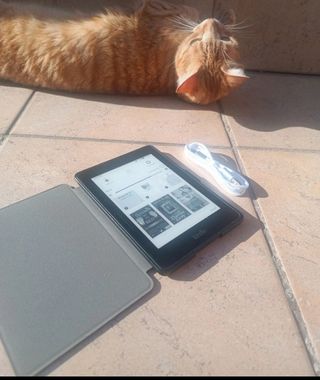 reader tablet Kindle Voyager 7gen WiFi luz 