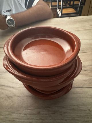 Cuencos de barro para bar o restaurante