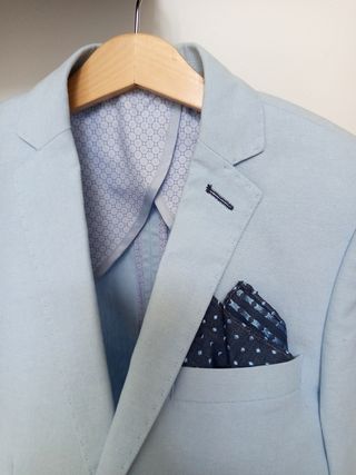 Traje chaqueta niño azul claro.Spagnolo