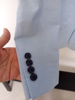 Traje chaqueta niño azul claro.Spagnolo