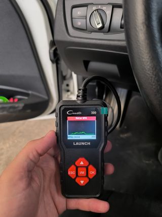Launch Creader 300 - Maquina de Diagnosis OBDII
