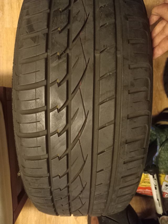 Neumático Continental CrossContact 235/55 R19