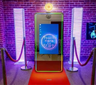 Alquila Plataforma 360 Eventos y Fotomaton Espejo 