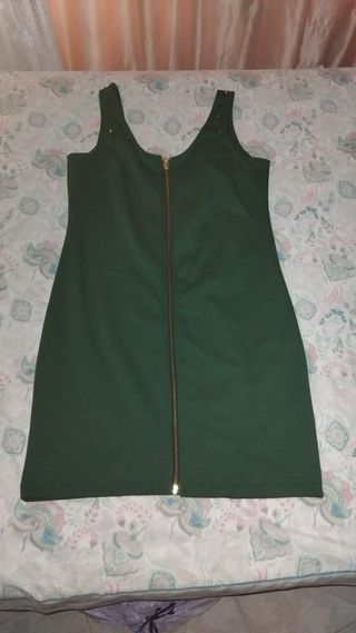 Vestido verde ajustado