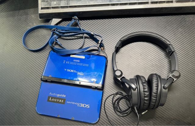 Nintendo New 3DS XL Louvre museo