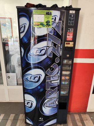 Máquina expendedora ARTIC 272