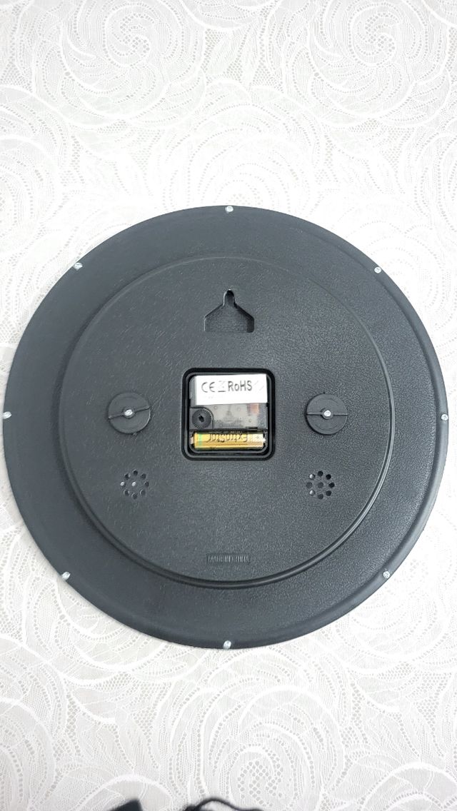 Relógio de Parede prateado - Moderno