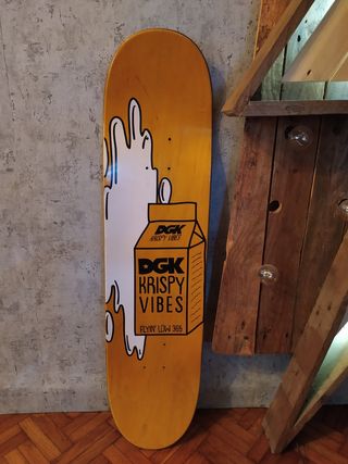 Skate DGK Apple Hits