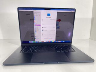 portatil apple apple macbook air m3 8-core 4.0 13 (10gpu) (2024) (a3113)
