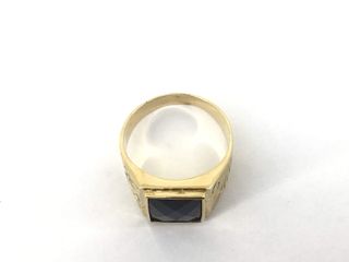 sello oro 18k con piedra