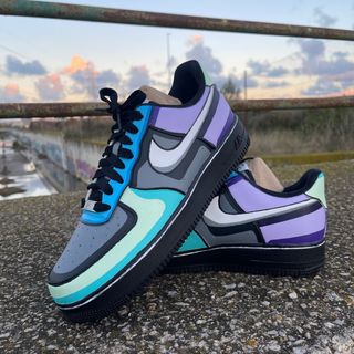 SERVICIO DE PERDONALIZACION DE ZAPATILLAS