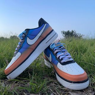 SERVICIO DE PERDONALIZACION DE ZAPATILLAS