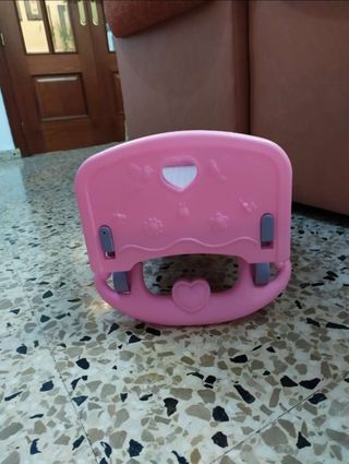 Cuna mecedora muñecas rosa-morada