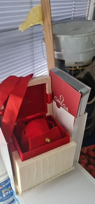 Omega - Caja Reloj