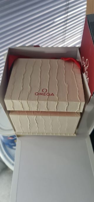 Omega - Caja Reloj