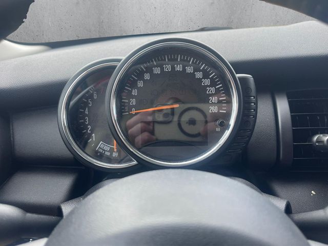 MINI MINI ONE