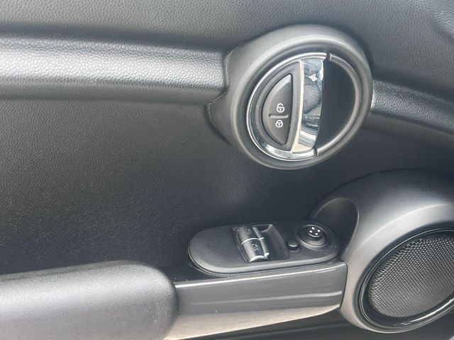 MINI MINI ONE