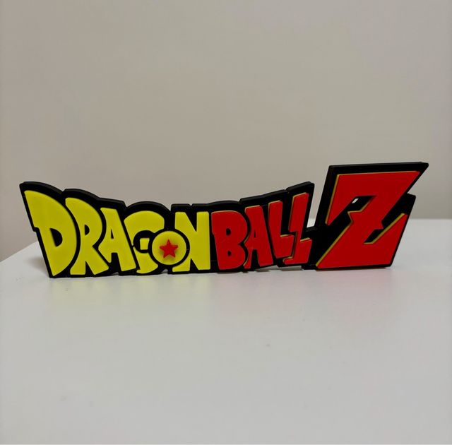 Letrero de Dragon Ball Z en 3D